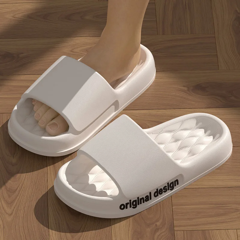 Smile Pop Men Slippers House S - Men'S Fashion Houses 评论和价格
