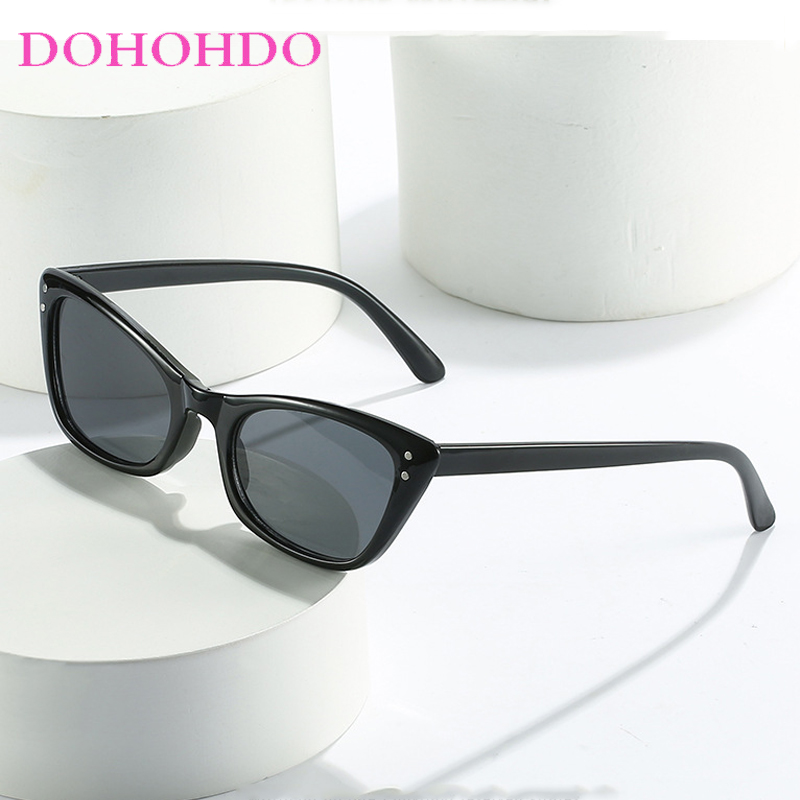 Vintage Small Cat Eye Sunglass - Men Fashion Photography 评论和价格