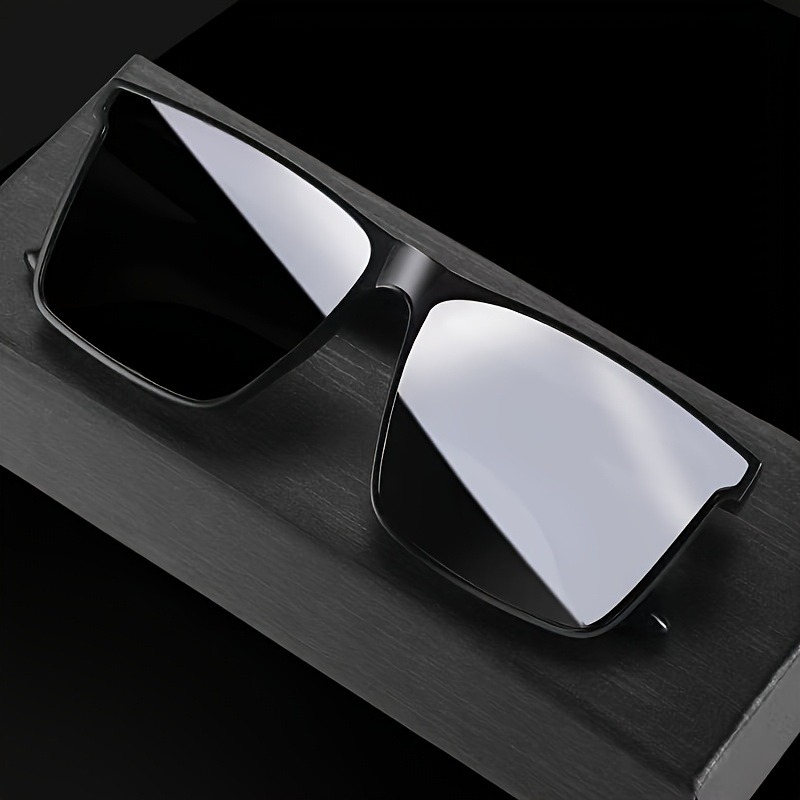Simple Black Square Fashion Gl - Men Fashion Photography 评论和价格