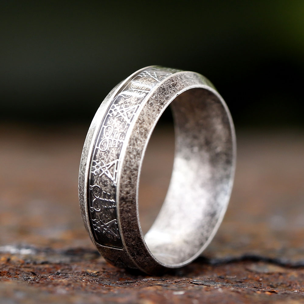2024 New Vintage Ring Lucifer  - Men'S Fashion Guide 评论和价格