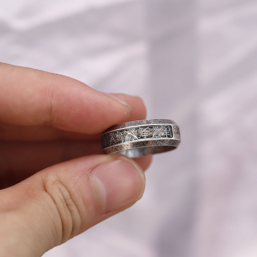 2024 New Vintage Ring Lucifer  - Men'S Fashion Guide 评论和价格